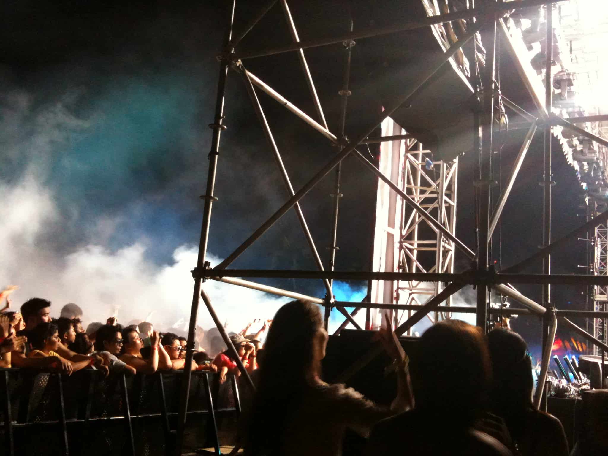 Side view of the ZoukOut stage ZoukOut, pictures, 2010, guetta, tiesto