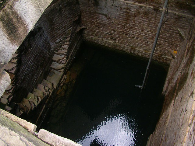 step well Pranpur Pranpur, step well, baoli, Madhya Pradesh, rural india, indian village, india, offbeat travel