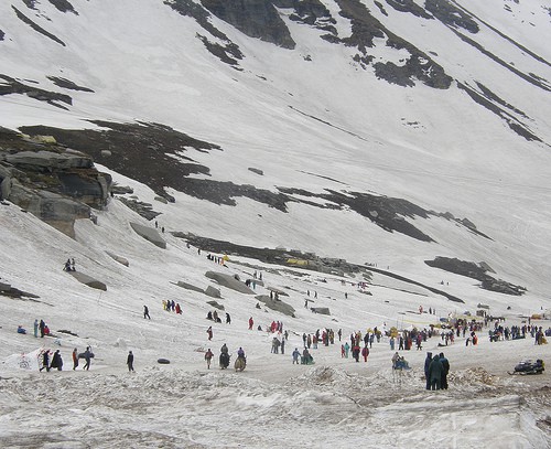 Rohtang Pass Rohtang Pass, responsible travel, Himalayas, Manali tourism