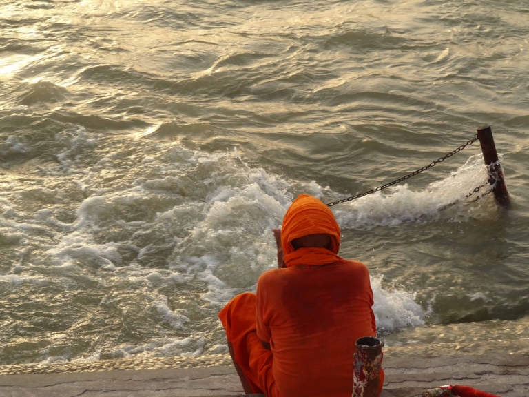 Ganga, Ganges, Rishikesh, aarti, prayers, ecology, sadhu, holy man