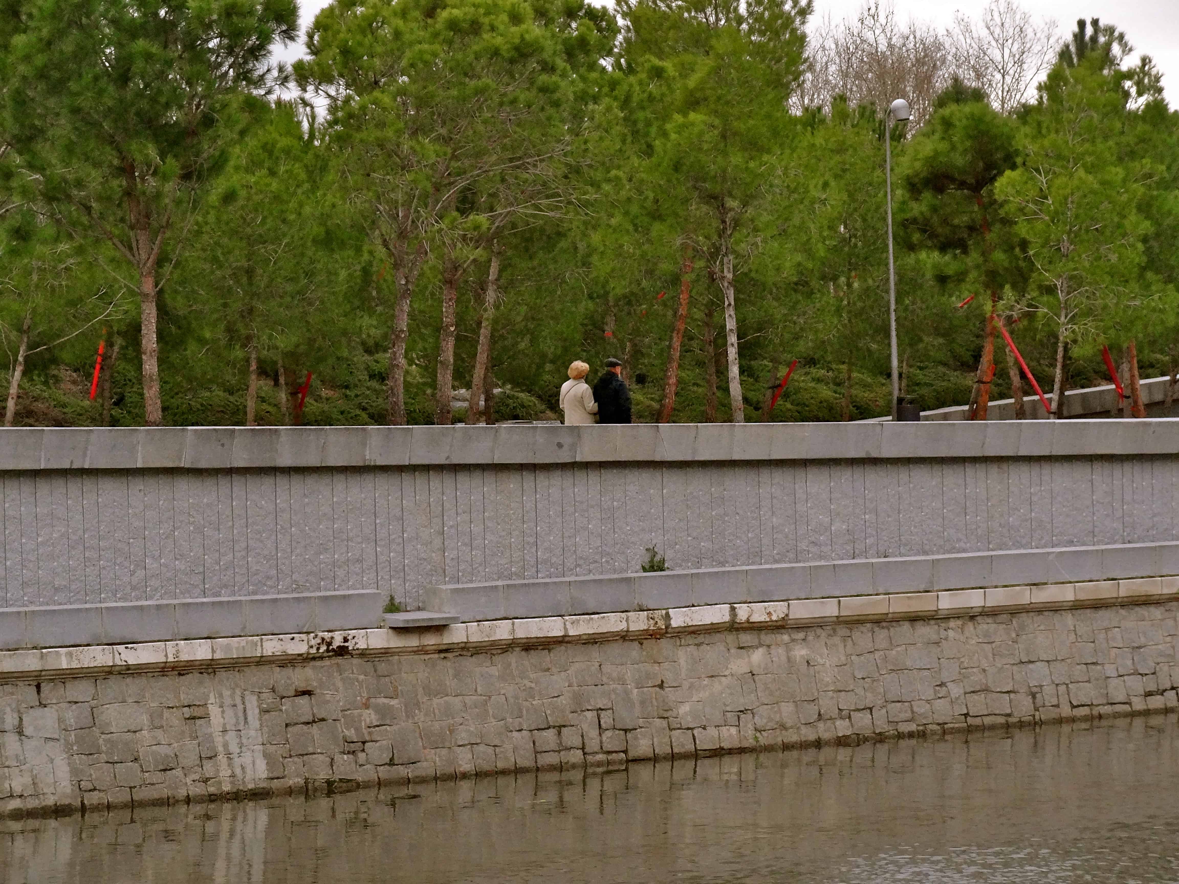 Madrid river, river through Madrid, beaches in Madrid