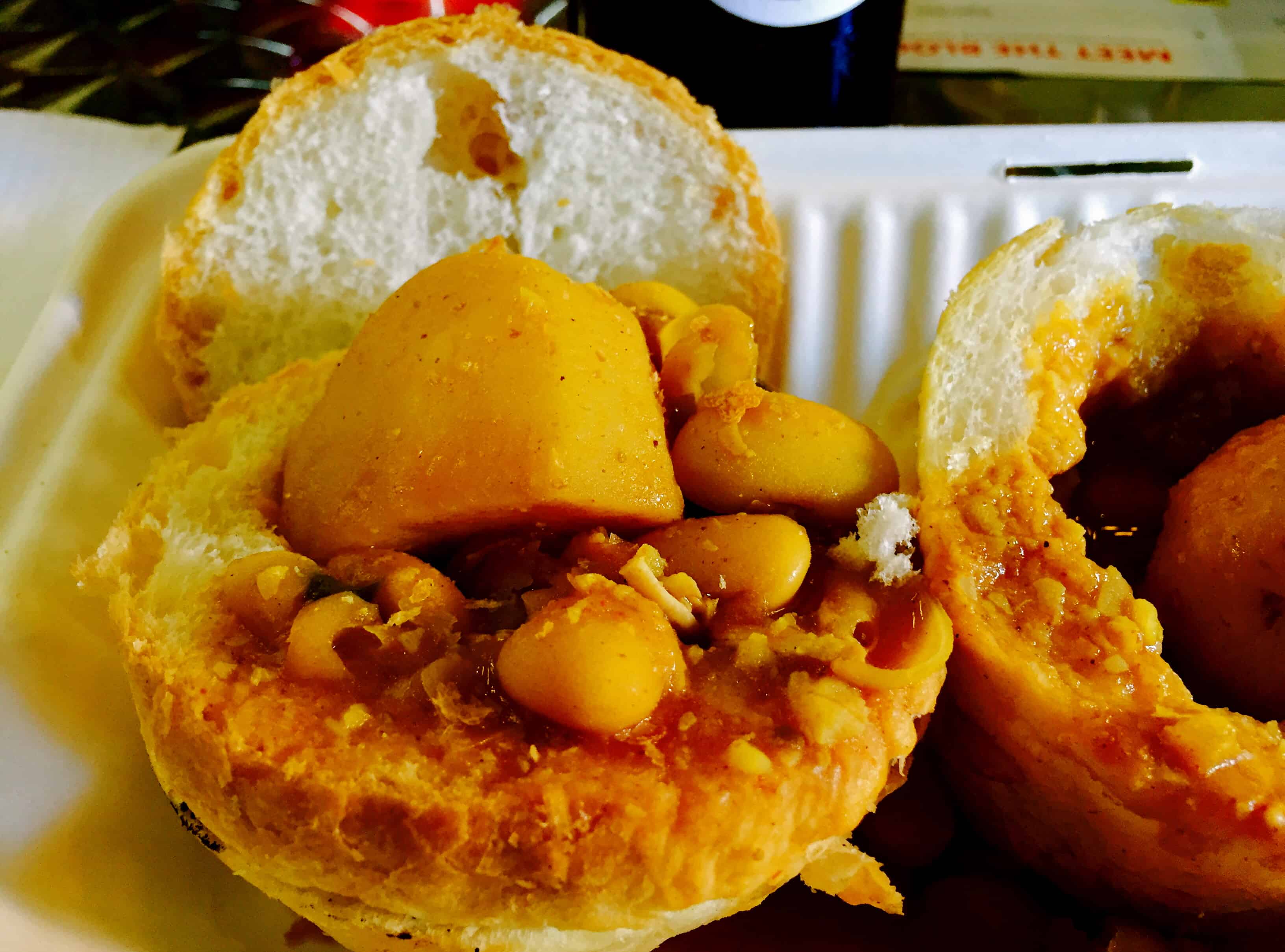 bunny chow, south africa vegan food