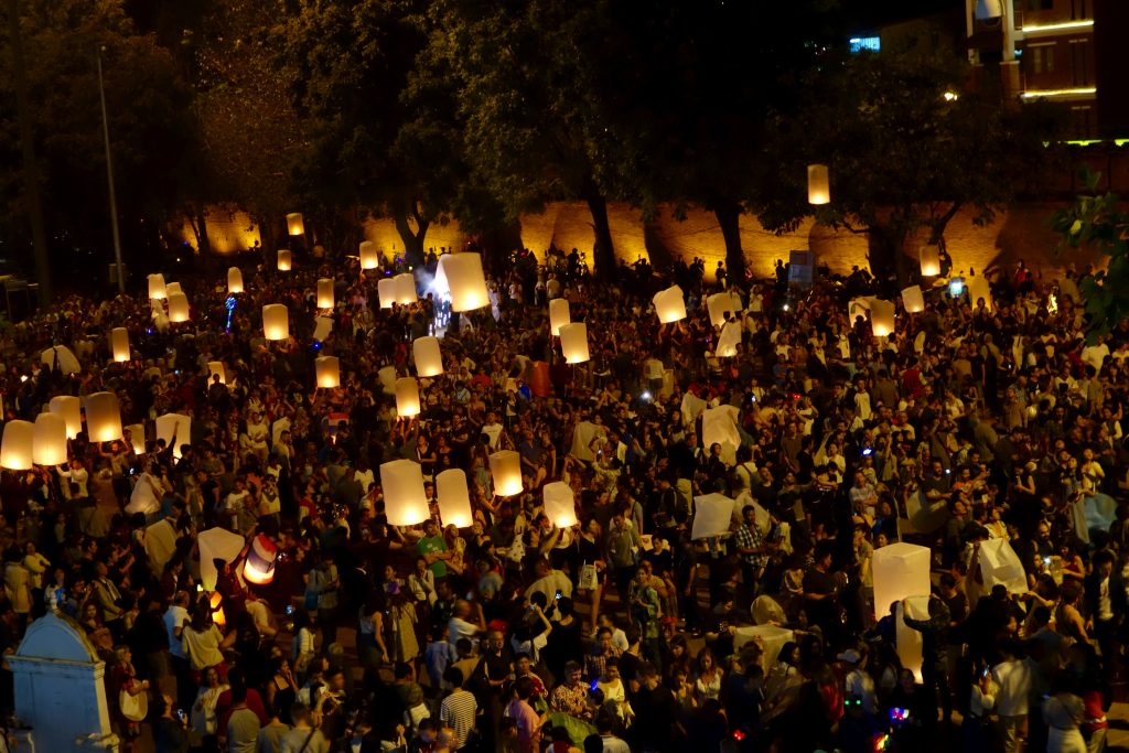 lantern festival thailand, new year chiang mai, thai new year 2017