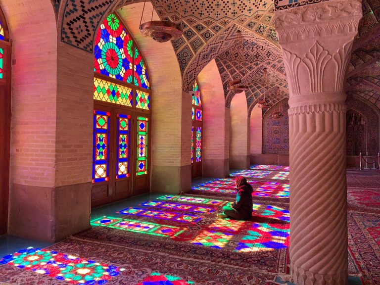 nasir ol molk shiraz, why visit iran, iran travel blogs, iran travel 2019